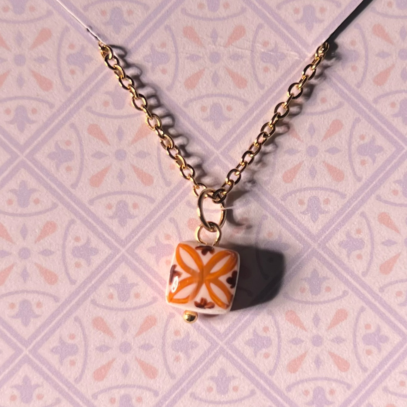 Collana Color Oro con Micro Maiolica Arancio Marrone