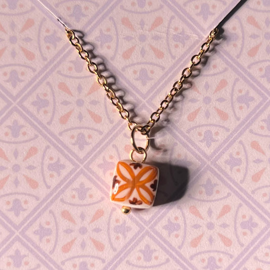 Collana Color Oro con Micro Maiolica Arancio Marrone